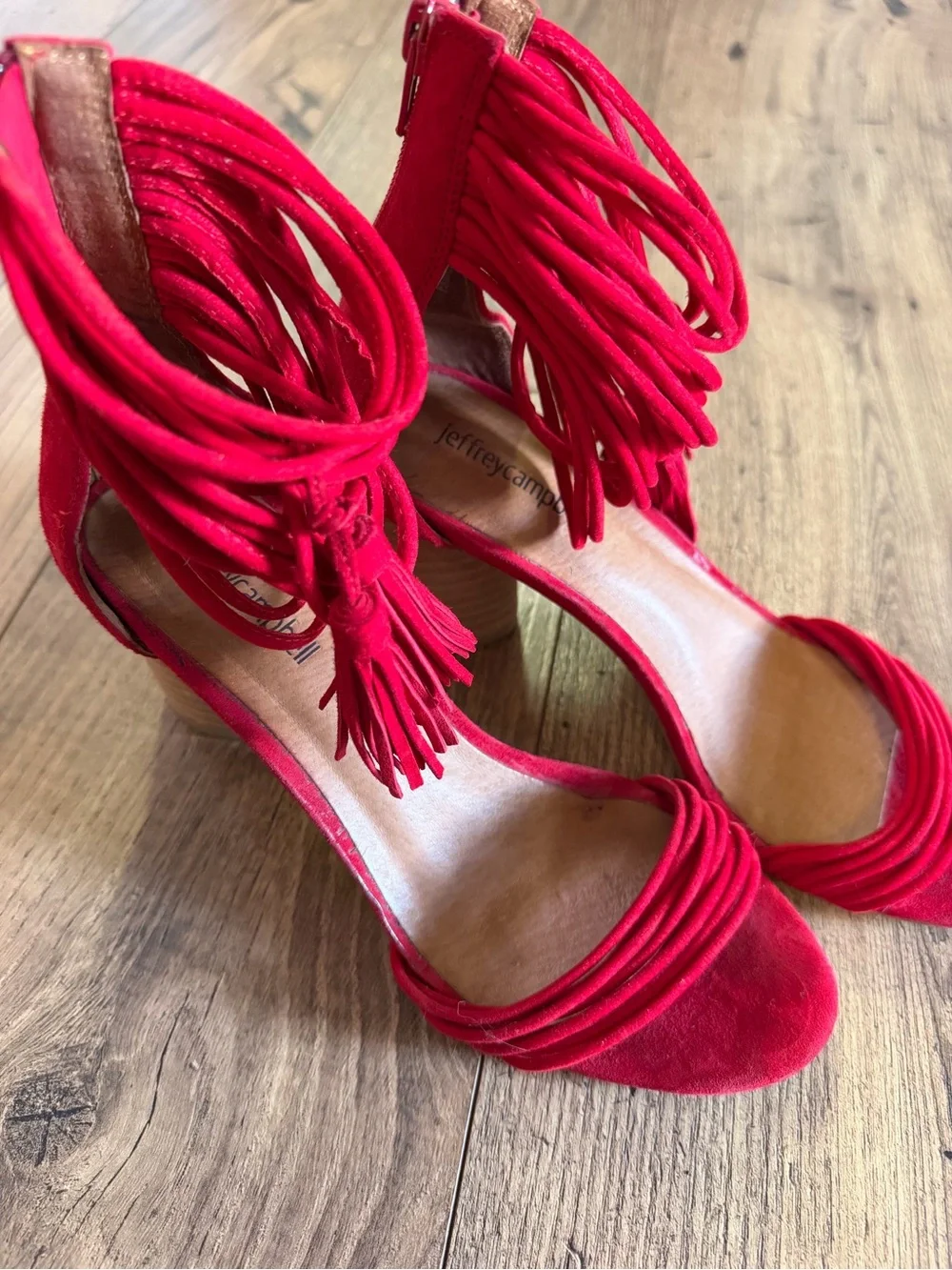 Jeffrey Campbell step up